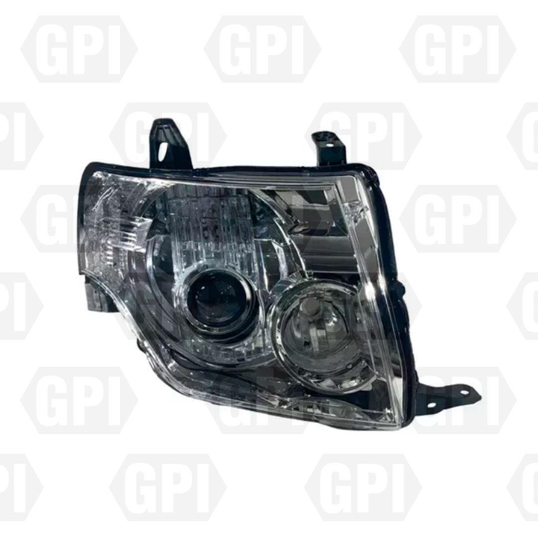 Faro Mitsubishi Montero Límited 2008-2009